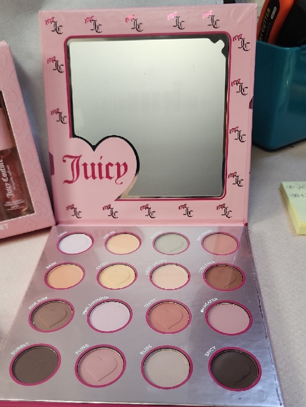 Juicy Couture Pink Eyeshadow Palette & Lip Oil Set & Lip/ Chheek Tint Bundle - Picture 2 of 9